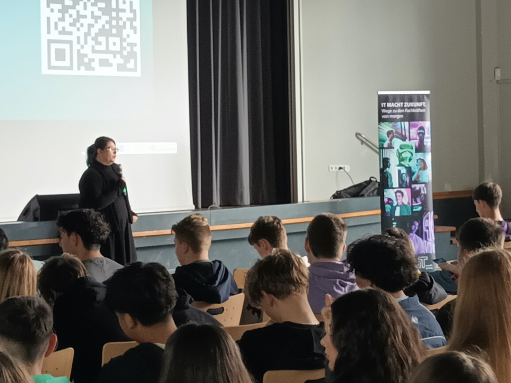 ITmS an der Marie-Curie-Schule in Empelde